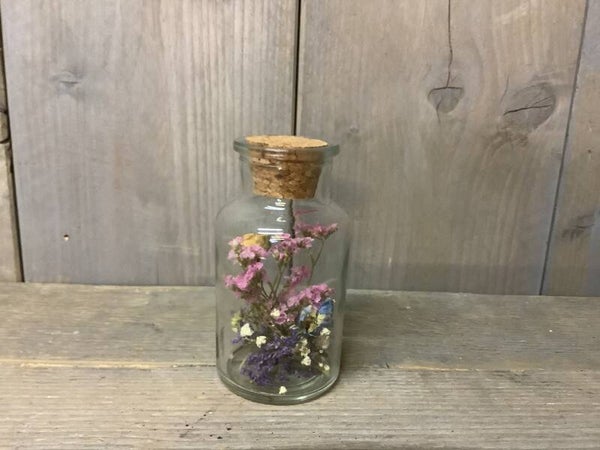 Potje met droogbloemen