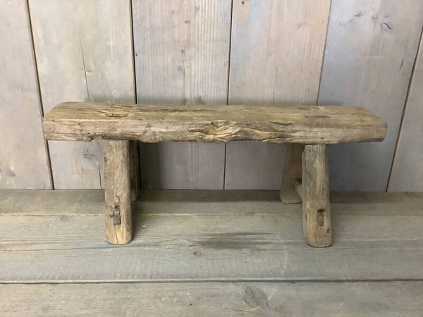 Houten krukje