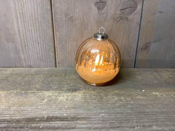 Glazen kerstbal Met led kaars amber