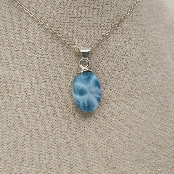 Hanger Larimar AAA 4