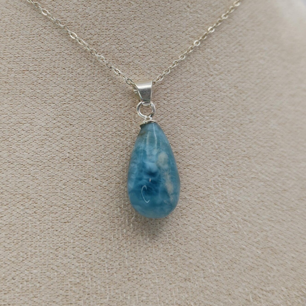 Hanger Larimar AAA 7