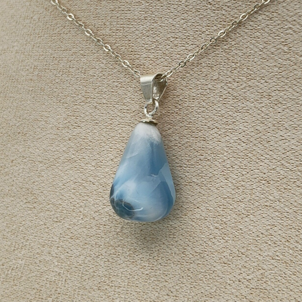 Hanger Larimar AAA 10