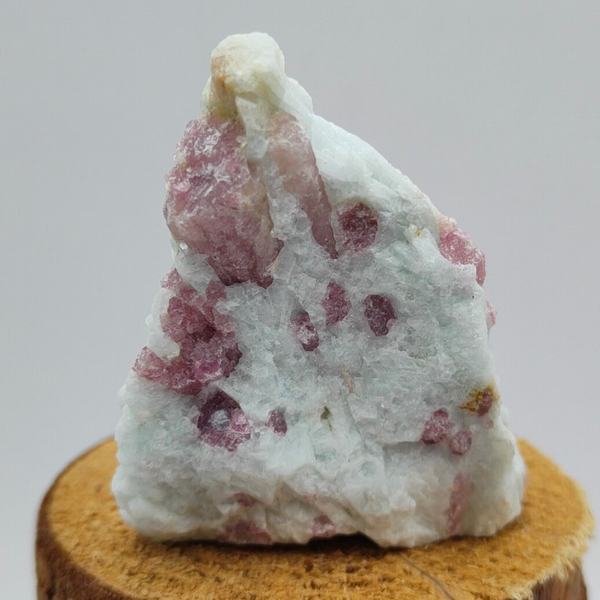 Roze Toermalijn 4 (Rubeliet)