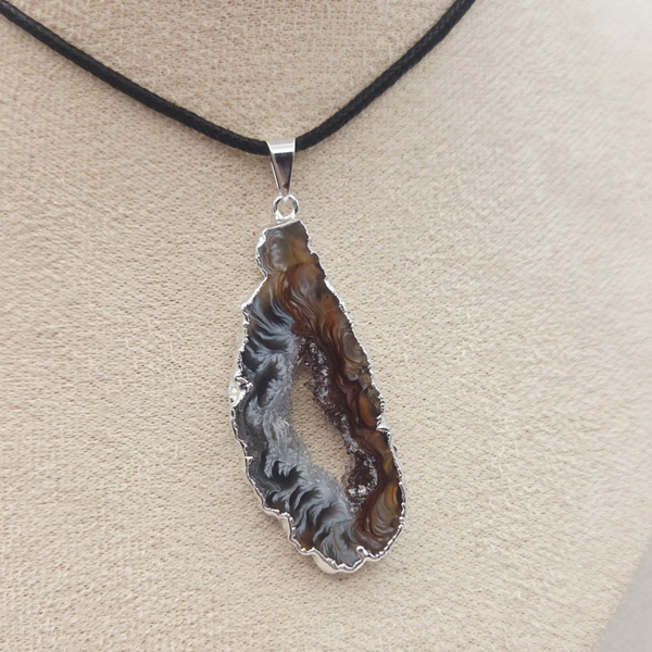 Hanger Agaat druzy 8