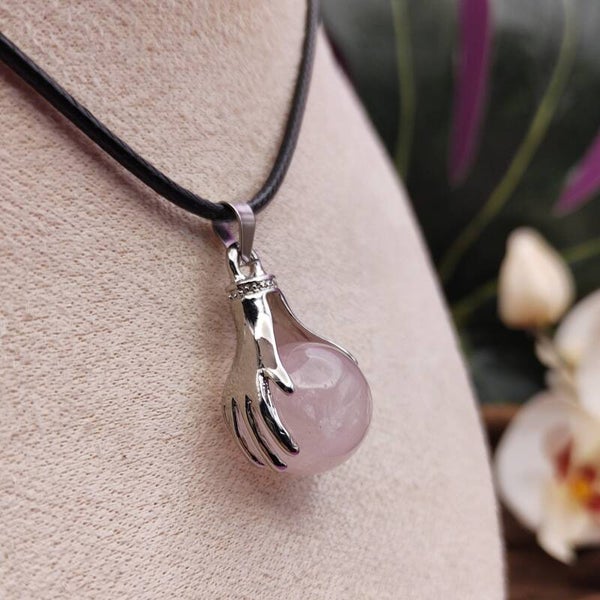 Hanger Healing Hands Rozenkwarts