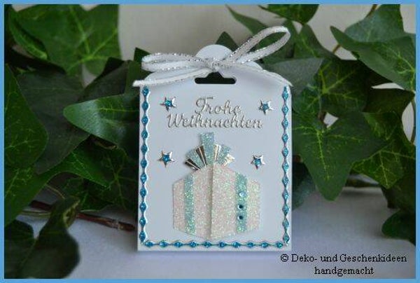 Giveaway "Geschenkspackerl"   cs1236