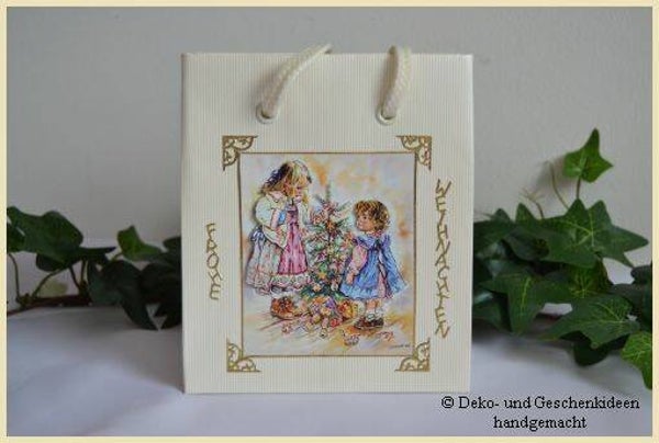 Gechenktasche "Mädchen vor Baum"   cs1464