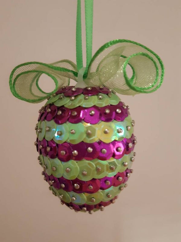 Osterei lila grün  cs2433