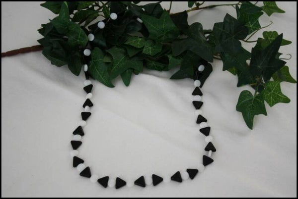 Kette "schwarz / weiß"   K13