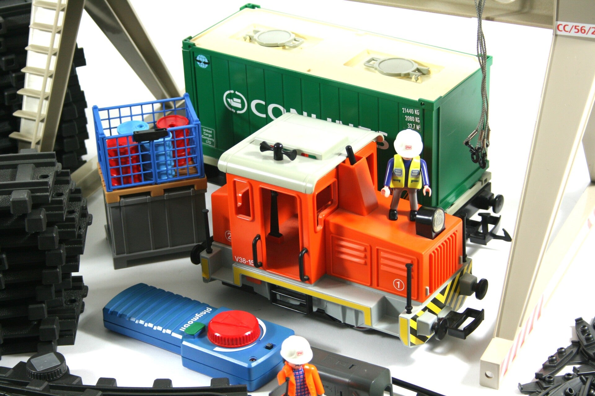 PLAYMOBIL EISENBAHN 4085 RC Train Set komplett mit Schienen und Kran - OVP EUR 180,00 - PicClick DE