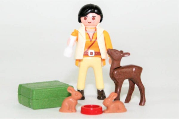 Playmobil Dame met hertenkalf 4970