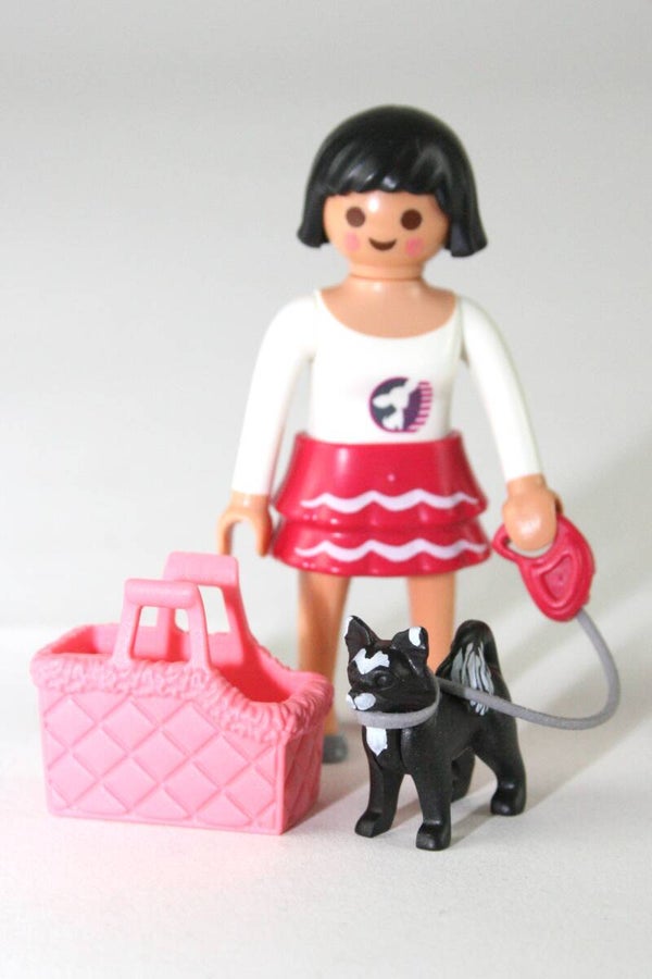 Playmobil Dame met hondje k5597f serie 8