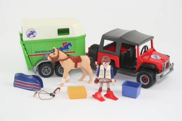 Playmobil Jeep met paardentrailer 4189
