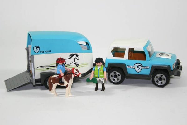 Playmobil Jeep met paardentrailer 70511