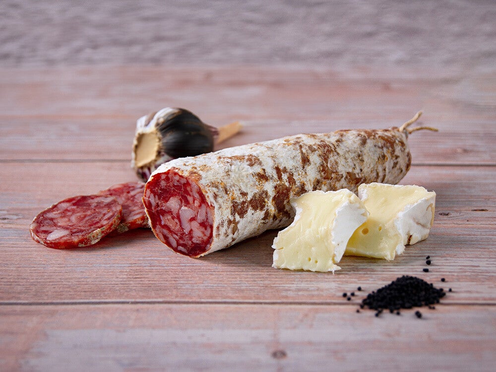 Franse droge worst met Brie en Zwarte knoflook