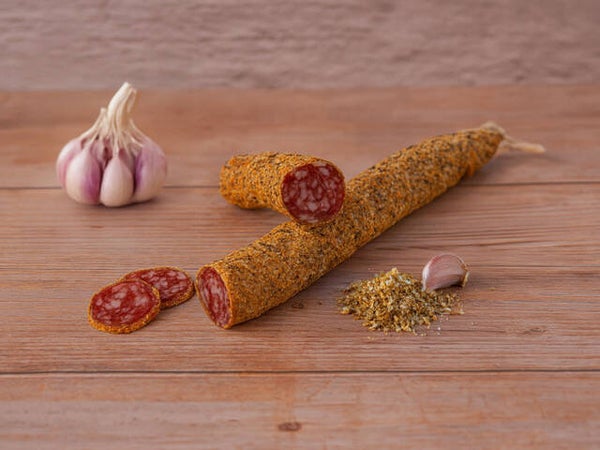Spaanse Fuet omhuld met knoflook