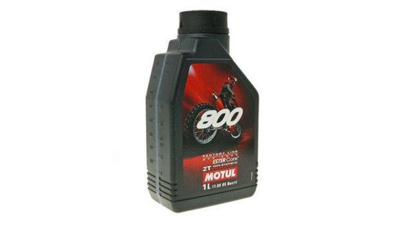 2 Stroke oil Motul 800