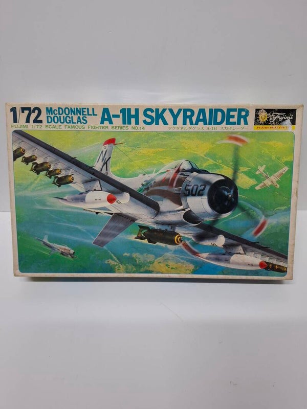 7#3276 Bouwdoos Mcdonnel Douglas a-1H