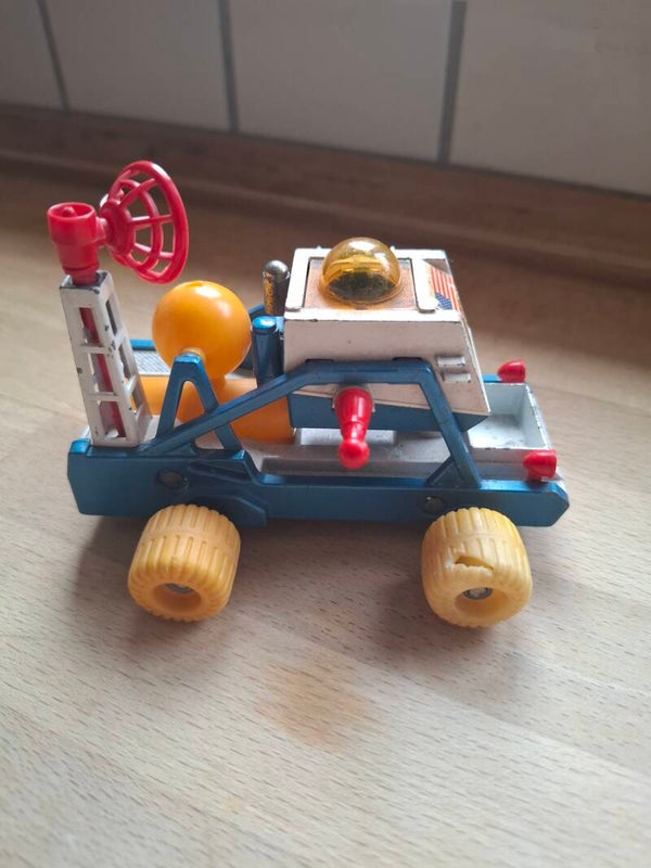 5#2757 Corgi Toys moon buggy