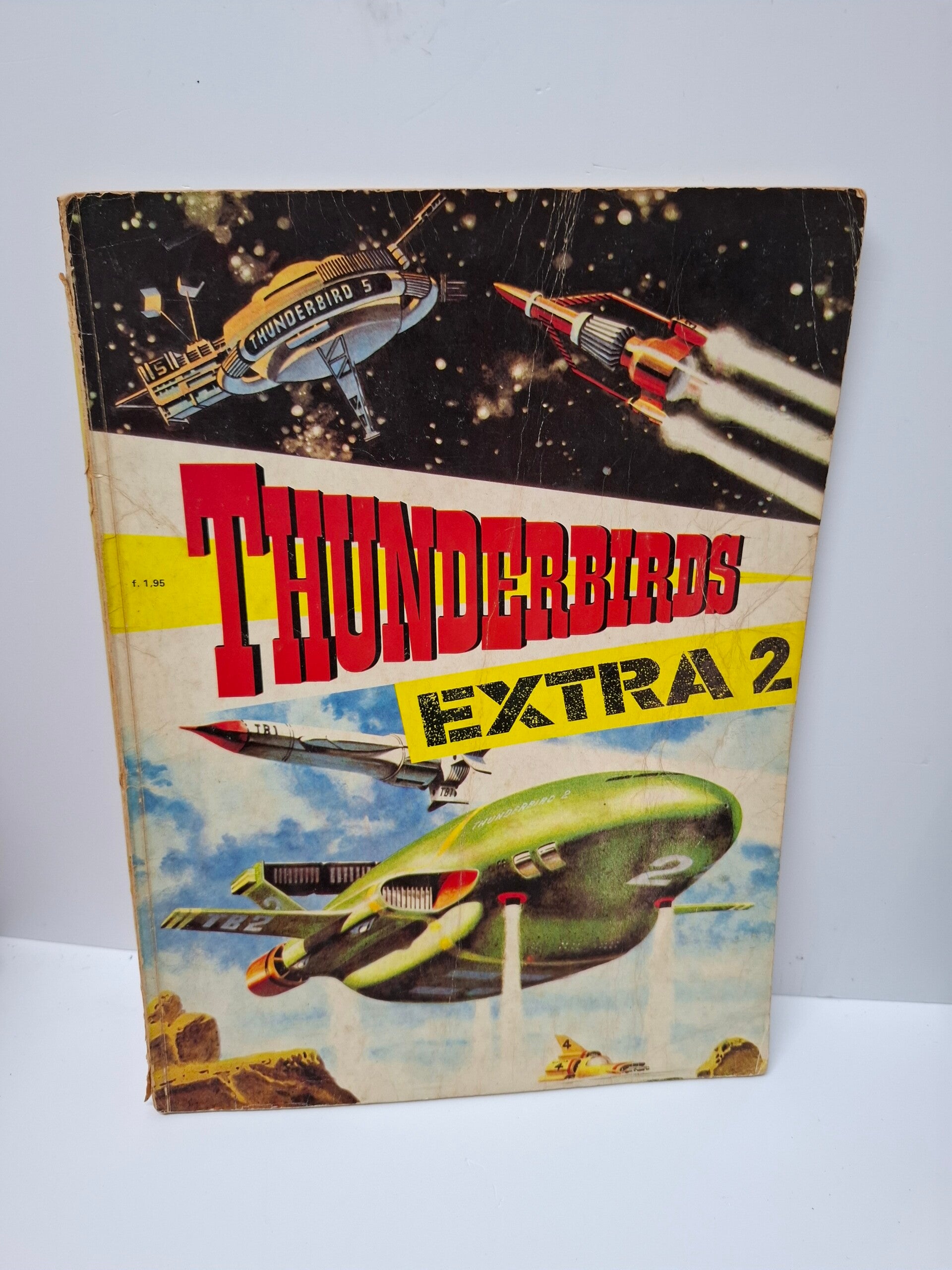 8#CM23 Comic Thunderbirds