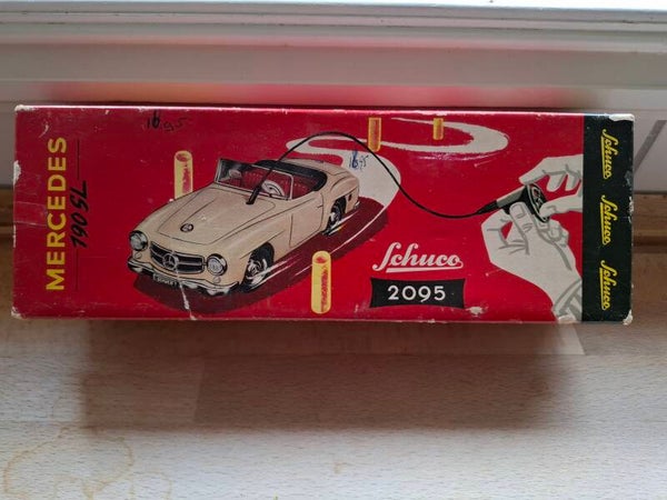 2#2927 Schuco Mercedes 190SL