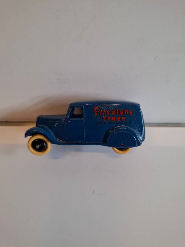 5#2973 Dinky Toys replica