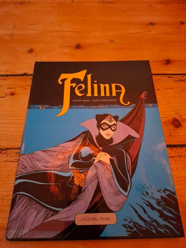 8#3099,Comic, Felina, Hardcover