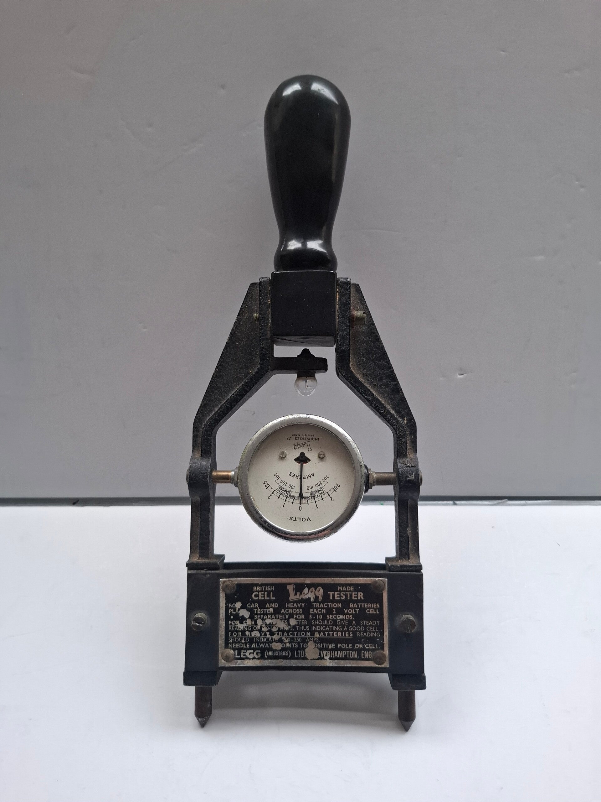 9#3349 Vintage Legg Accu tester