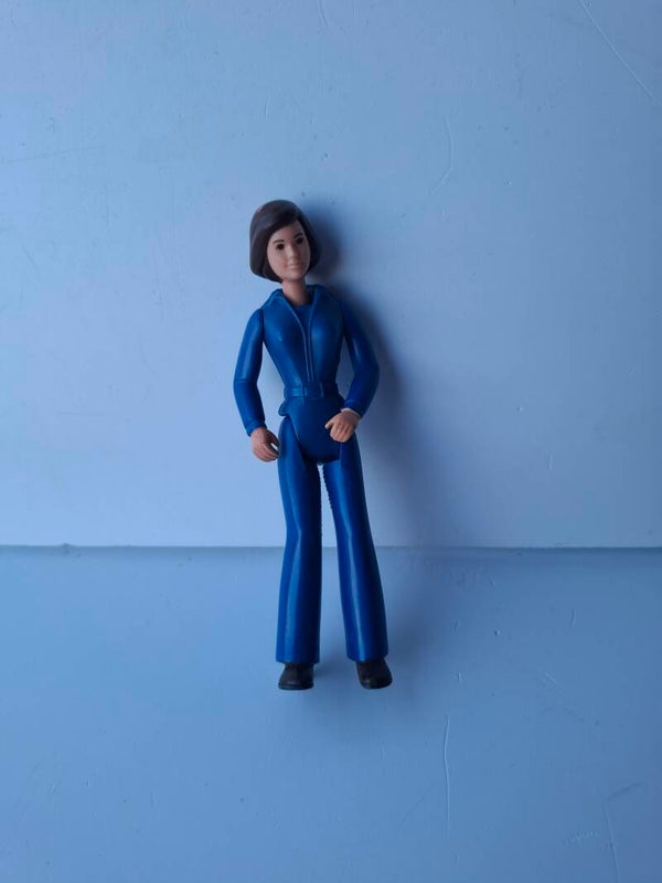 2#3389  Tonka play People