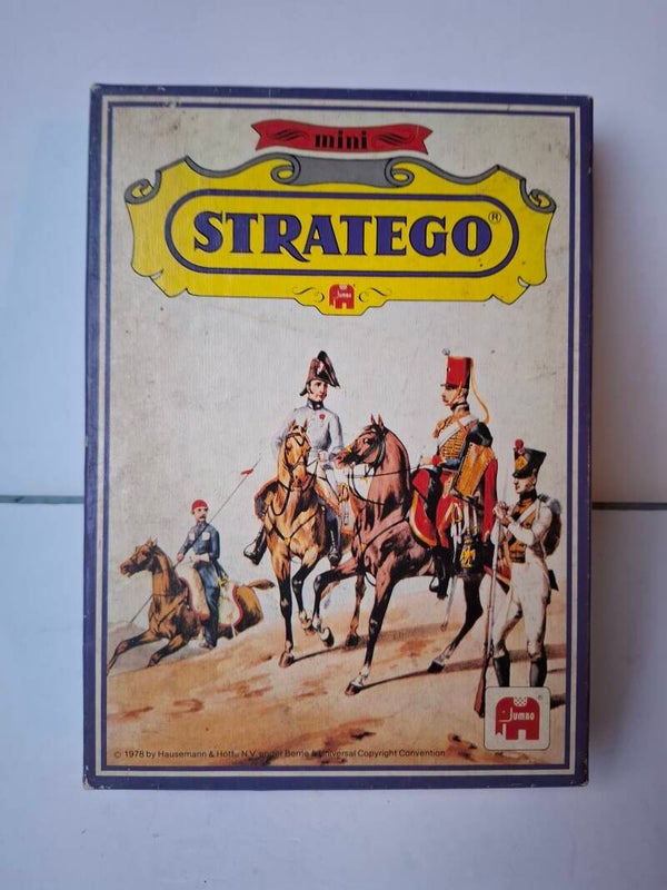 3536 Bordspel Stratego mini