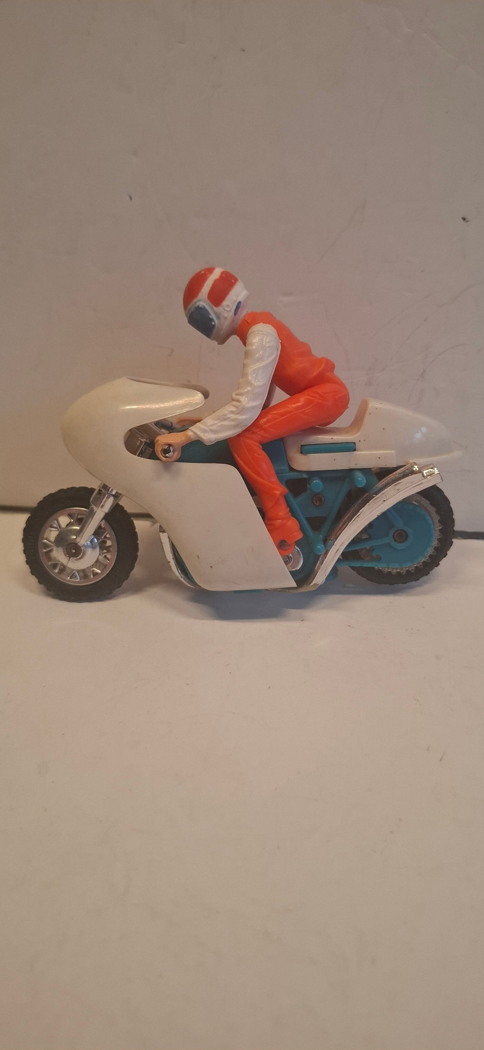 3987 turbo Moto Kenner