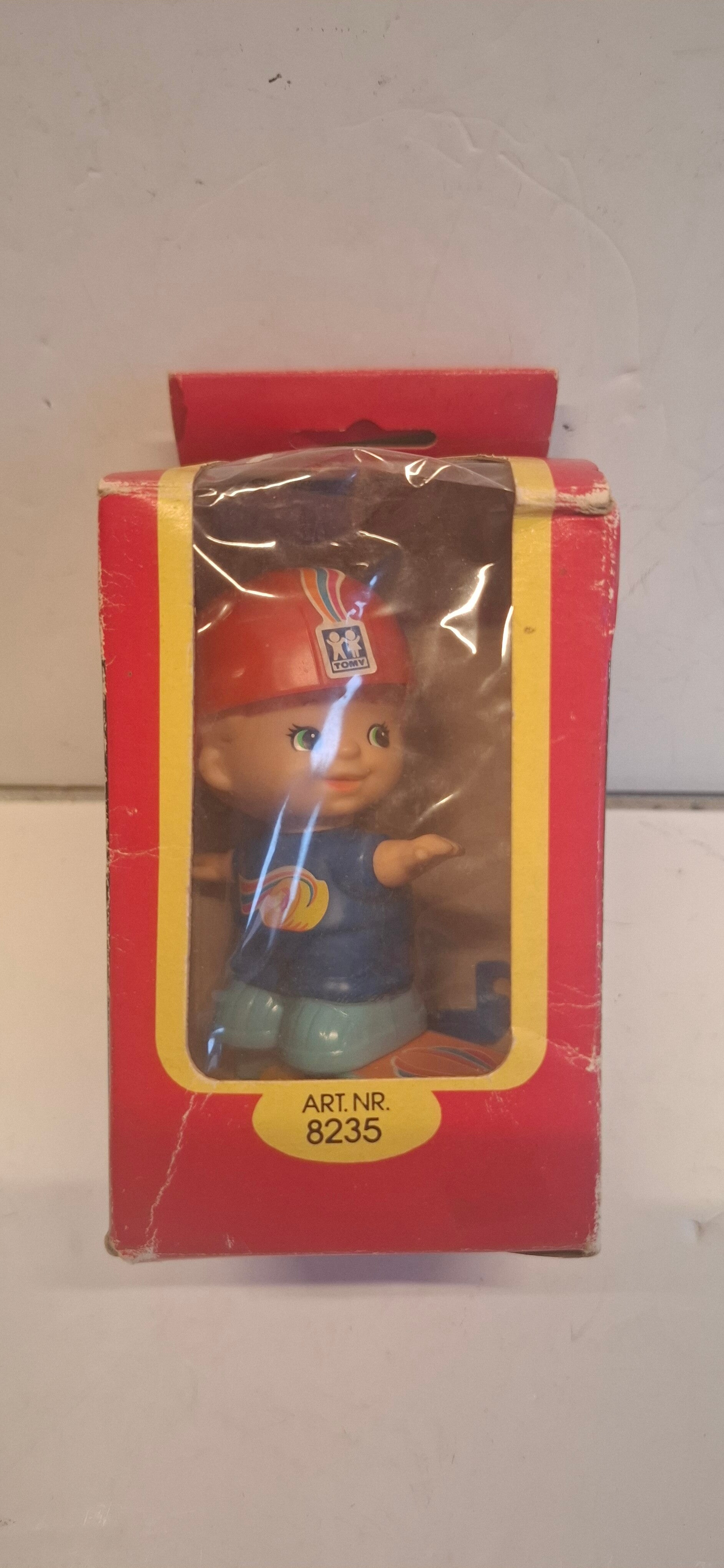 2#3988 Tomy skateboarder