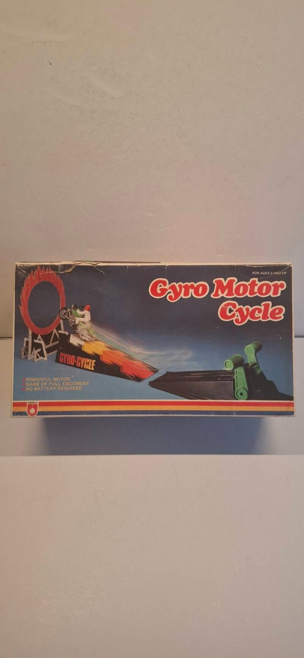 2#3990 Gyrojet Stuntcycle