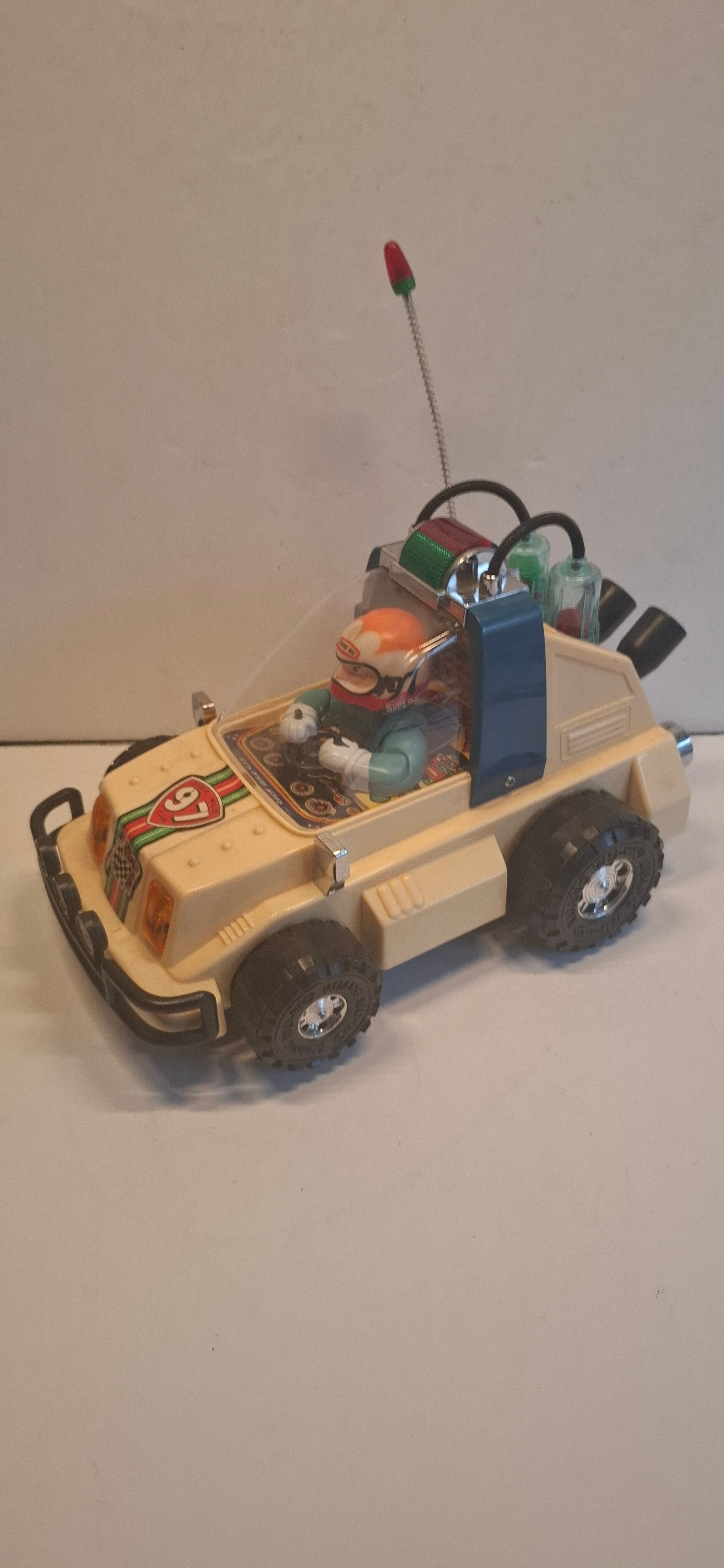 2#3991 Over wild racing dune auto,