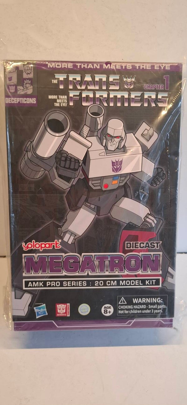 DN220 Ttansformer Megatron, Yolopark