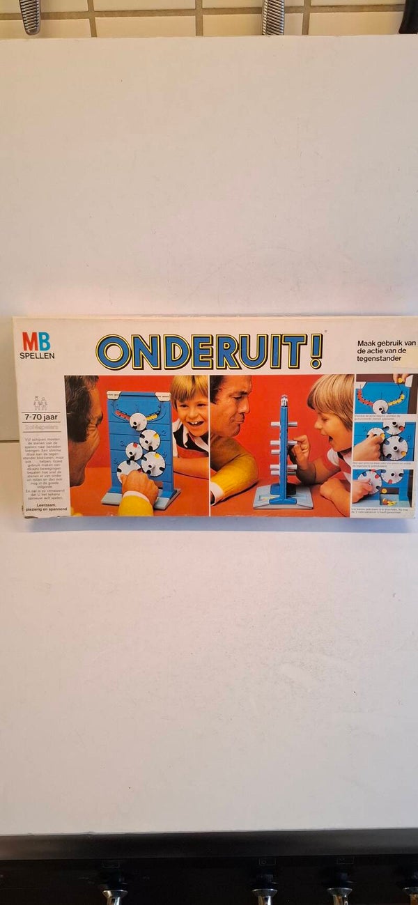 4065 Spel Onderuit