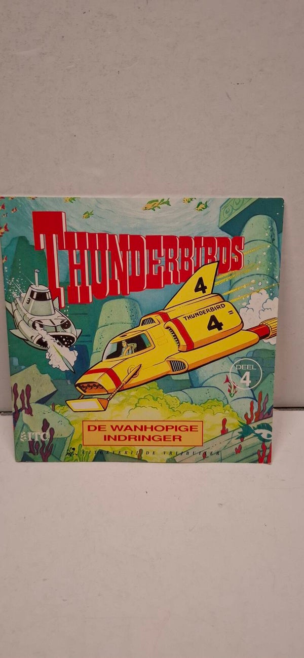 4155 Thunderbirds boekje deel 4 De Wanhopige Indringer