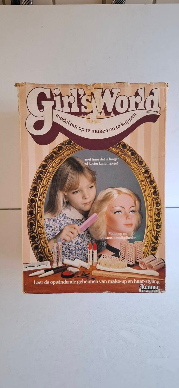 2#4179 Girlsworld Model om.op.te maken, kaphoofd