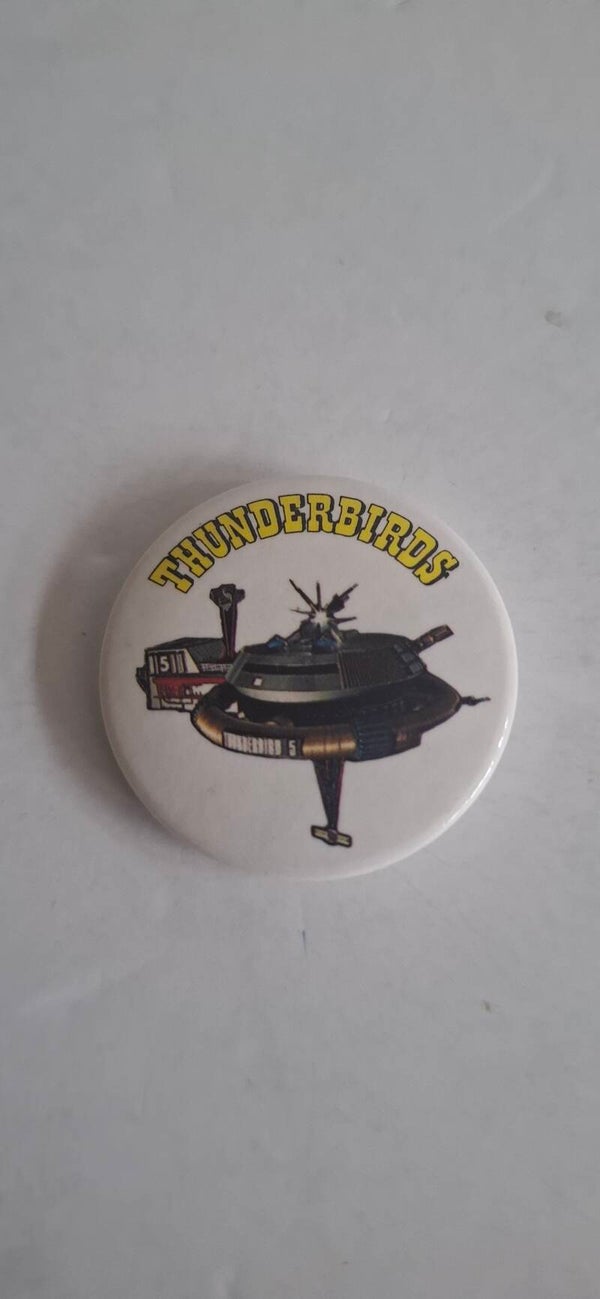 4215 Thunderbirds button, Thunderbird 5