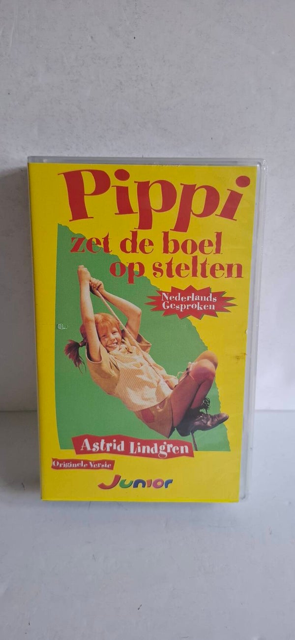 4570 Vhs Pippi Langkous, Pippi zet de boel op stelten