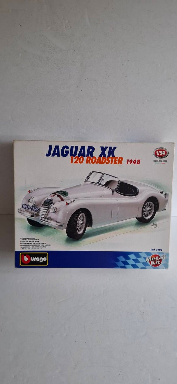 7#4615 Jaguar XK120 Roadster, Burago