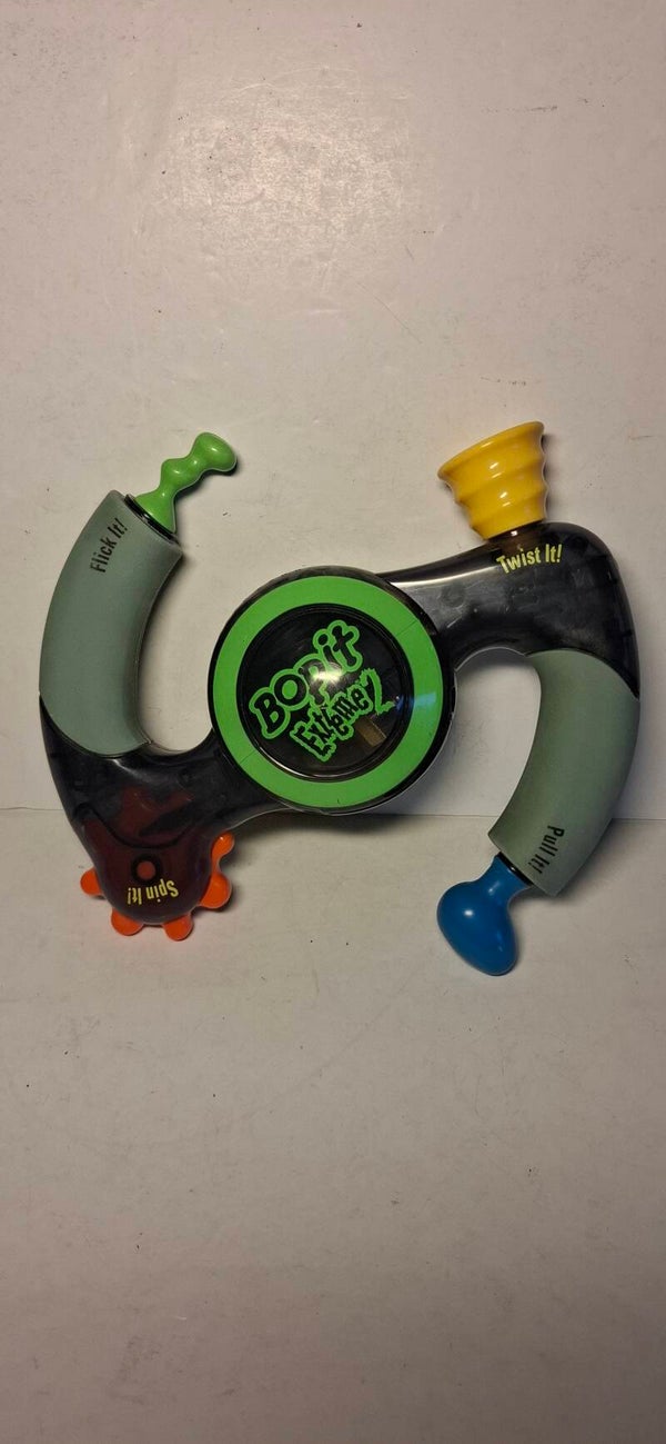 3#4735 Bop It Extreme 2