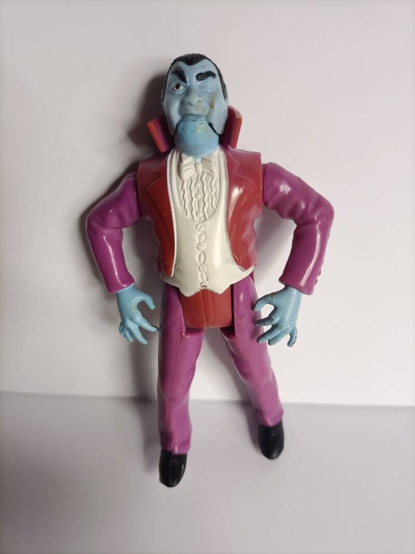 GB05 Vintage The Real Ghostbusters Dracula