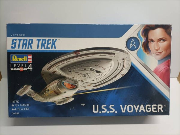 7#2206 bouwdoos U.S.S. Voyager Star Trek. Revell