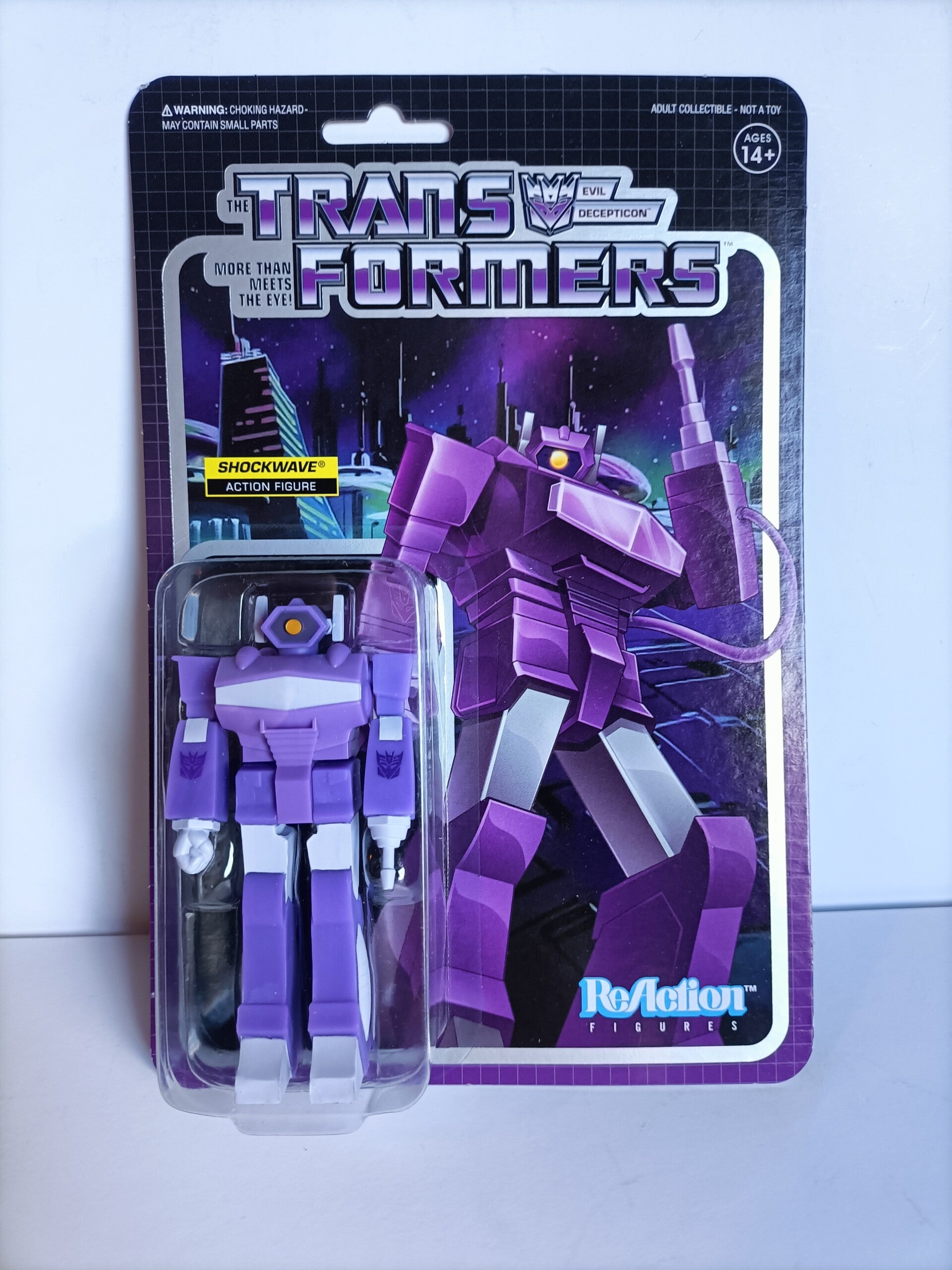 3#TF04 Transformers action figure Shockwave