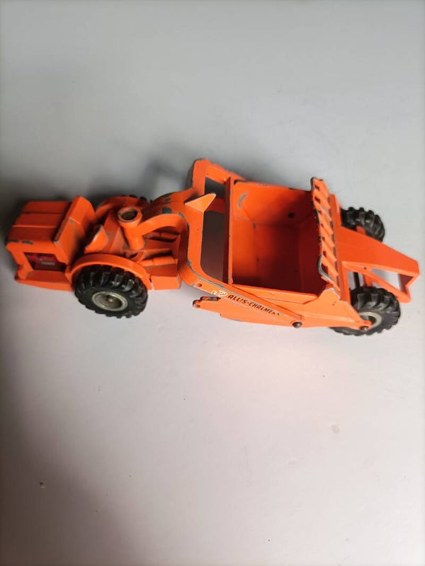 5#2305 Matchbox Allis Chalmers motor scraper