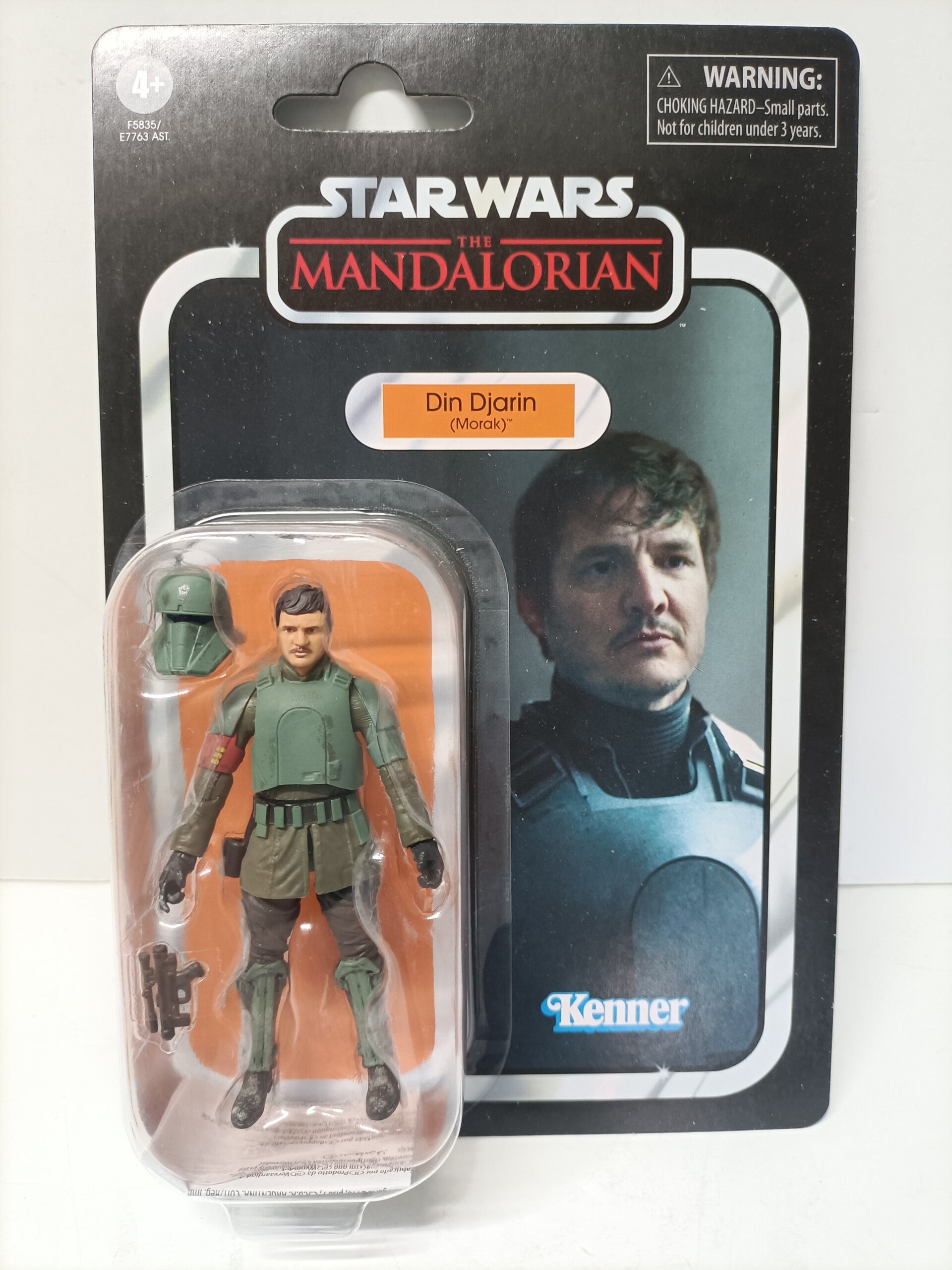 #SW13 Action Figure Star Wars Din Djarin, Kenner