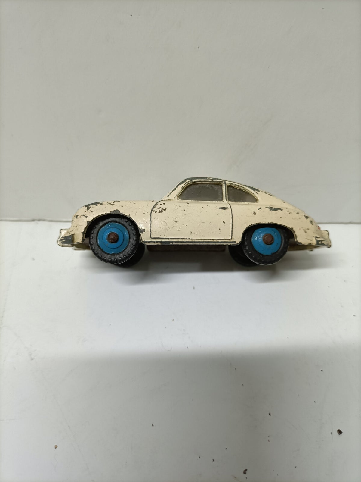 DINKY the Dutch Dinky Society - PORSCHE 356 DINKY the Dutch Dinky Society - PORSCHE 356