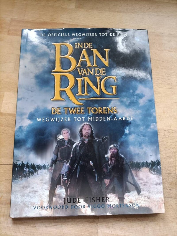 8#2239, Boek in de ban van de ring