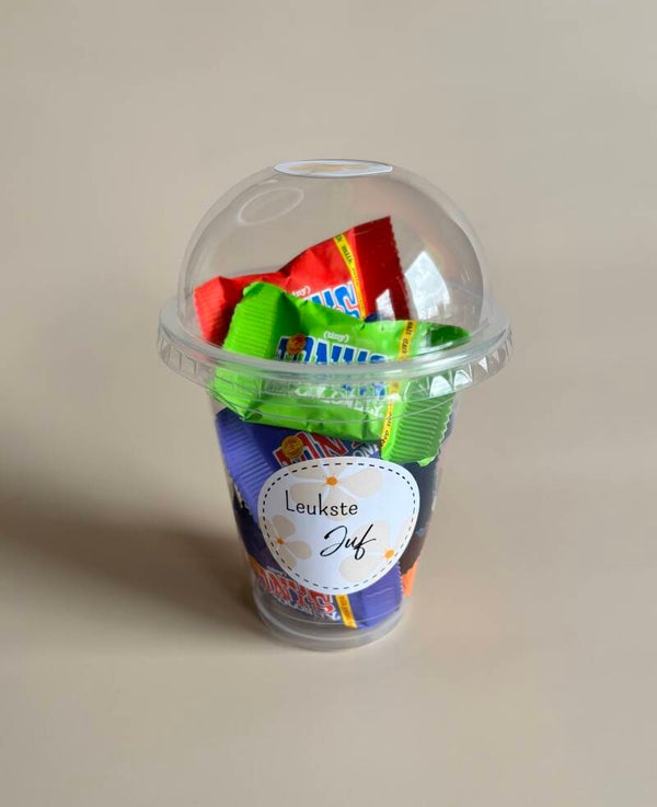 Cadeaubeker | Leukste juf | Gevuld